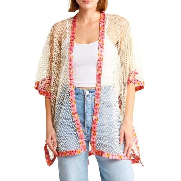 🆕 Steve Madden - Open Weave Topper (Ivory) - Picture 1 of 4